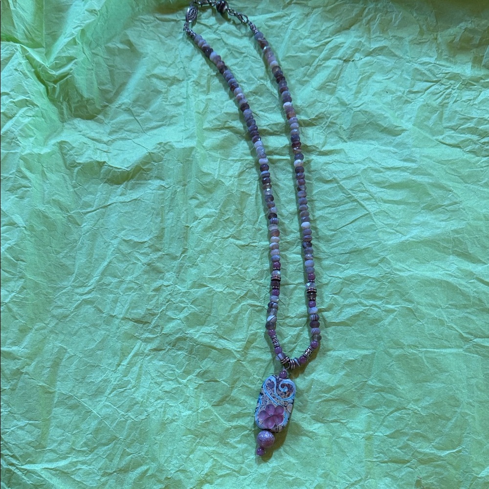 Elegant Pink Beaded Necklace with Floral Charm